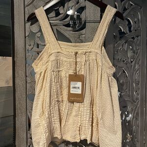 Magnolia Pearl BNWT OSFM SOLD!